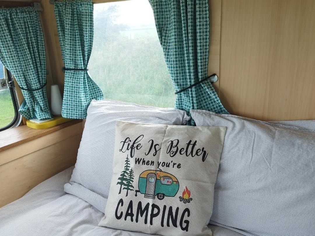 Camping Les Ronds Duval Face Aux Iles Anglo-Normandes Les Moitiers-d'Allonne Pokoj fotografie