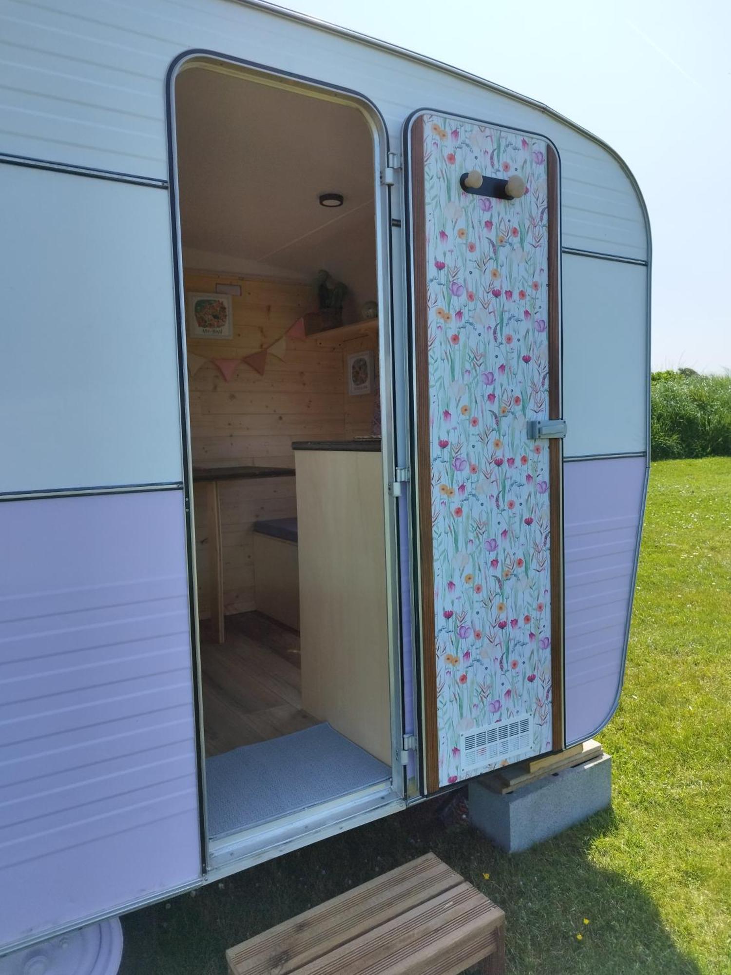 Camping Les Ronds Duval Face Aux Iles Anglo-Normandes Les Moitiers-d'Allonne Exteriér fotografie