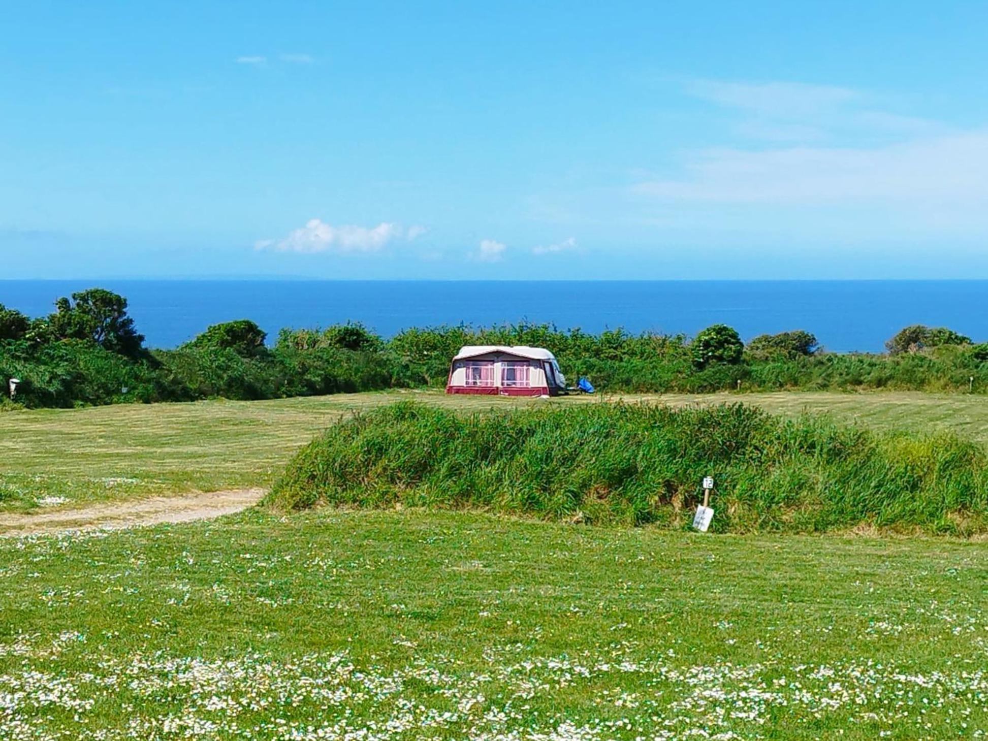 Camping Les Ronds Duval Face Aux Iles Anglo-Normandes Les Moitiers-d'Allonne Exteriér fotografie