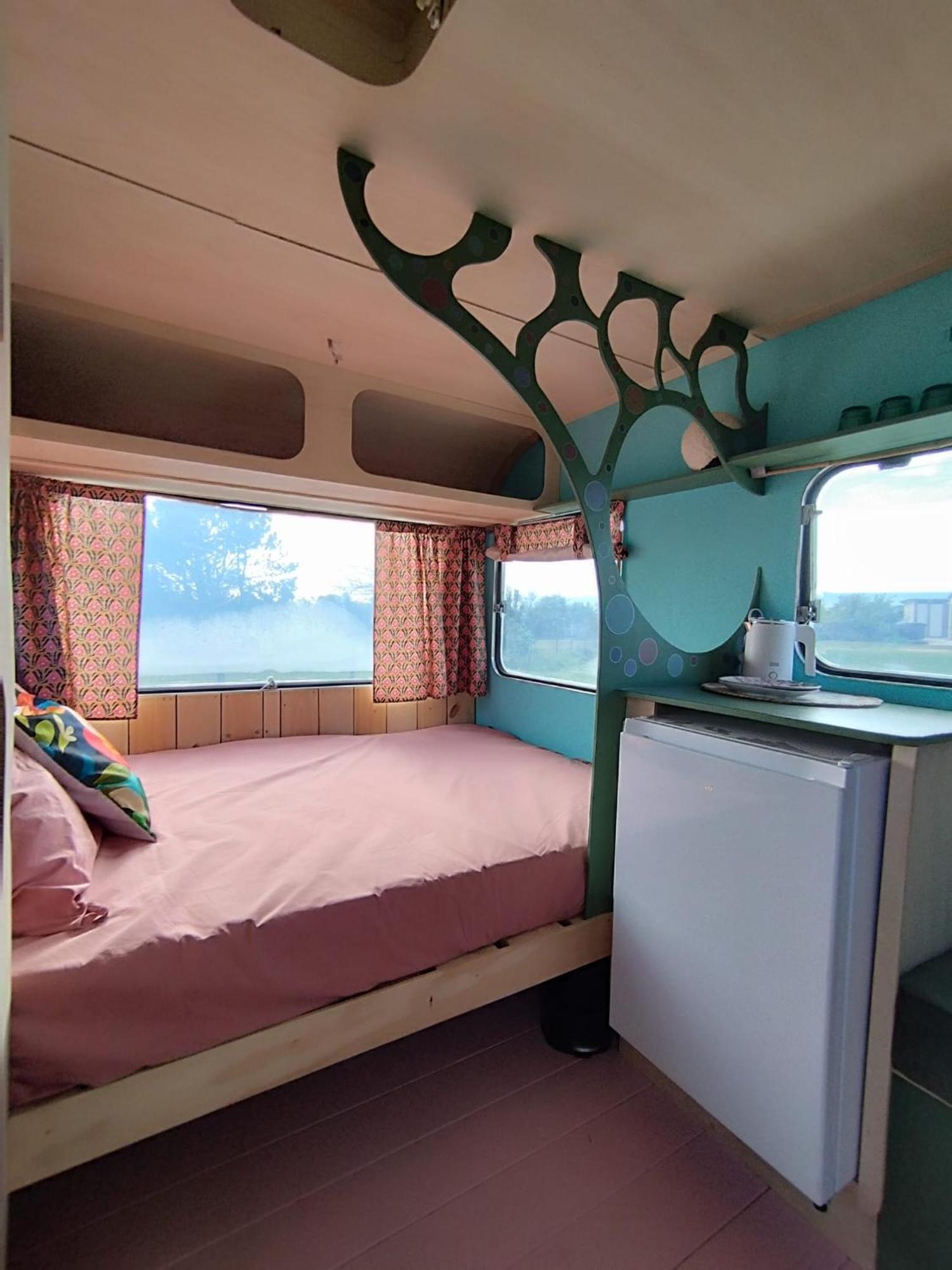 Camping Les Ronds Duval Face Aux Iles Anglo-Normandes Les Moitiers-d'Allonne Exteriér fotografie